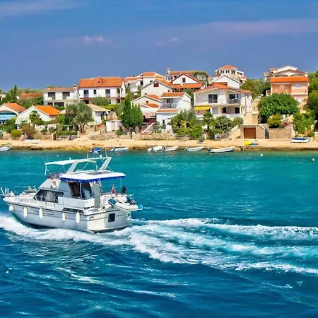 In With Sea View, Loggia, Air Conditioning, Wi-fi Apartamento *